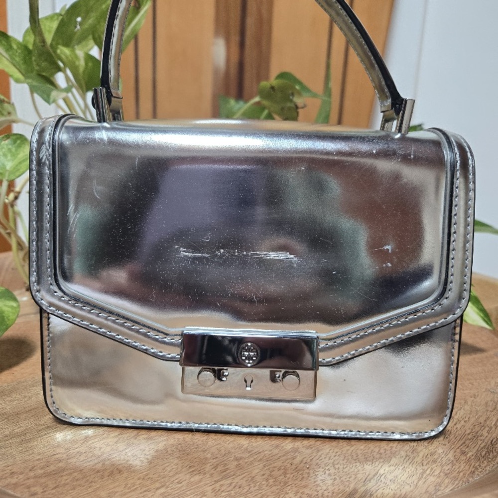 Tori Burch Metallic Mini